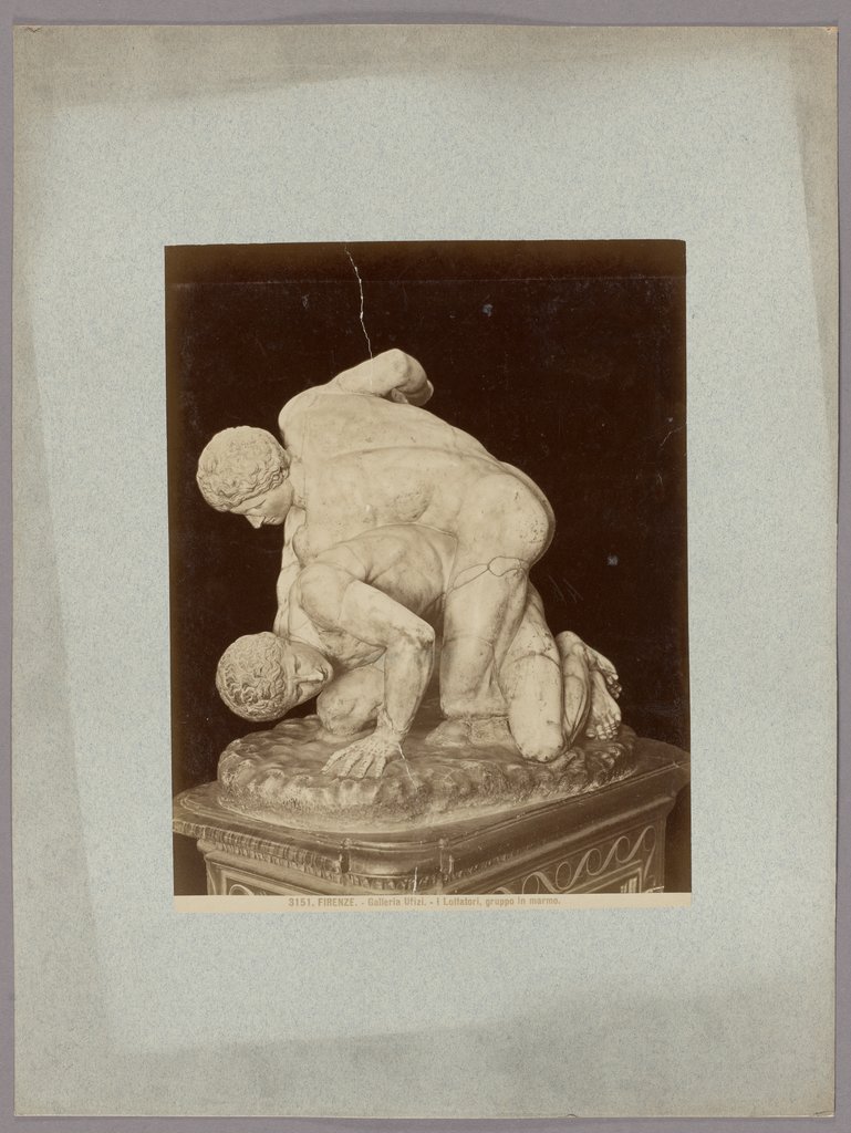Firenze: Galleria Ufizi, I Lottatori, gruppo in marmo, No. 3151, Giacomo Brogi
