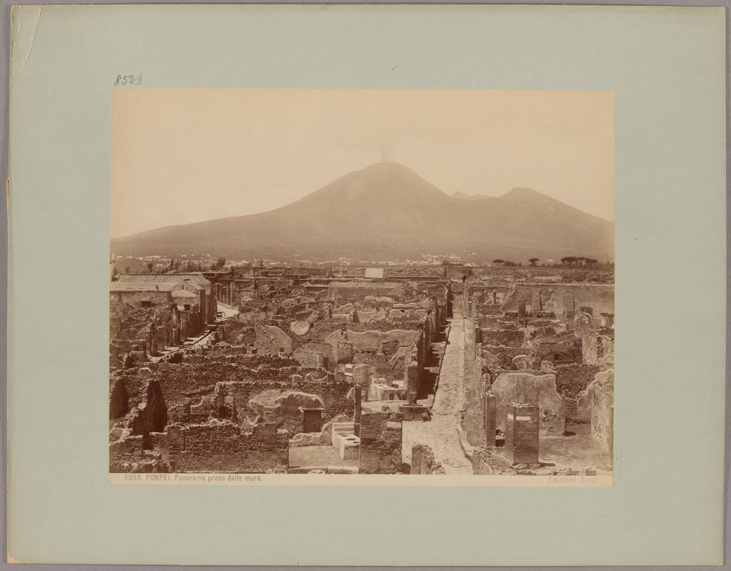 Pompei: Panorama preso dalle mura, No. 5053, Giacomo Brogi