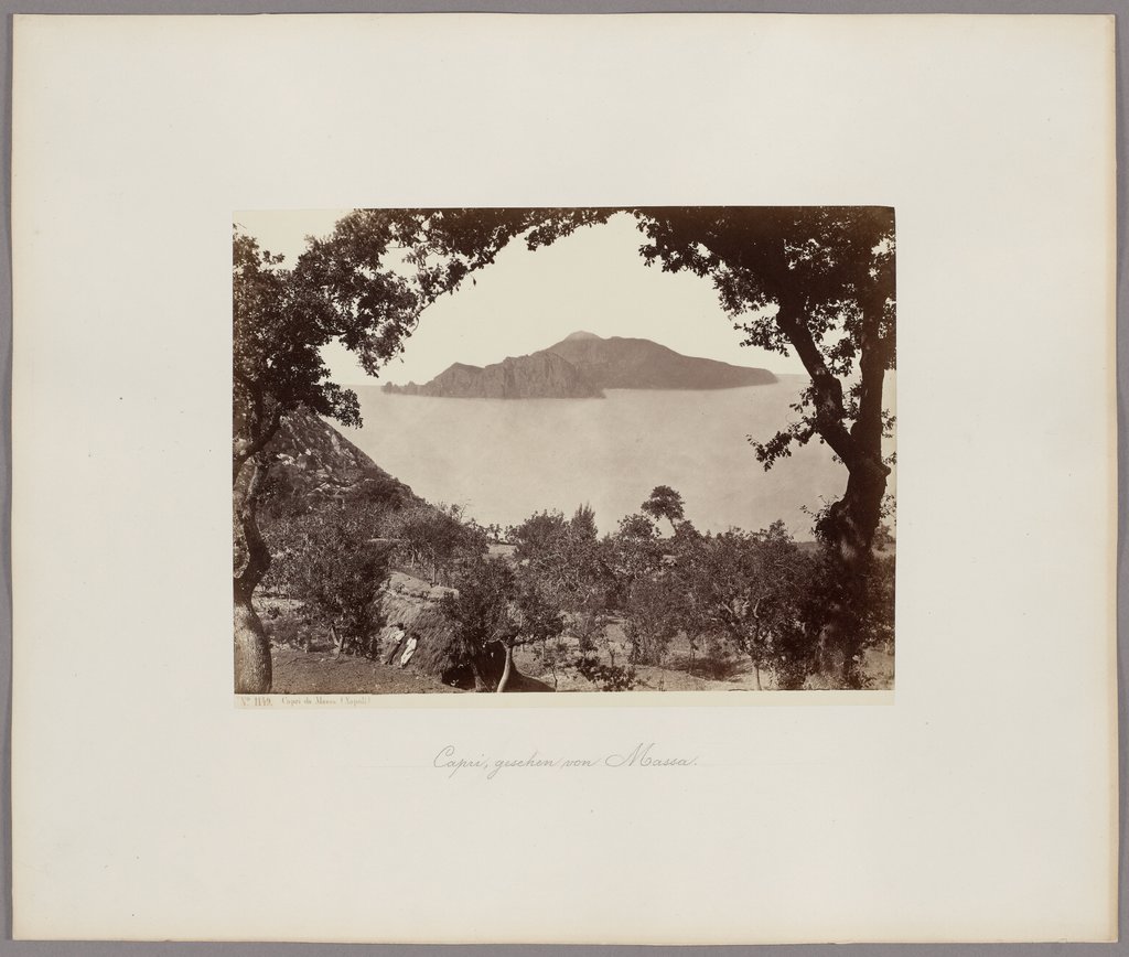 Neapel: Blick auf Capri von Massa Lubrense aus, Giorgio Sommer;   zugeschrieben