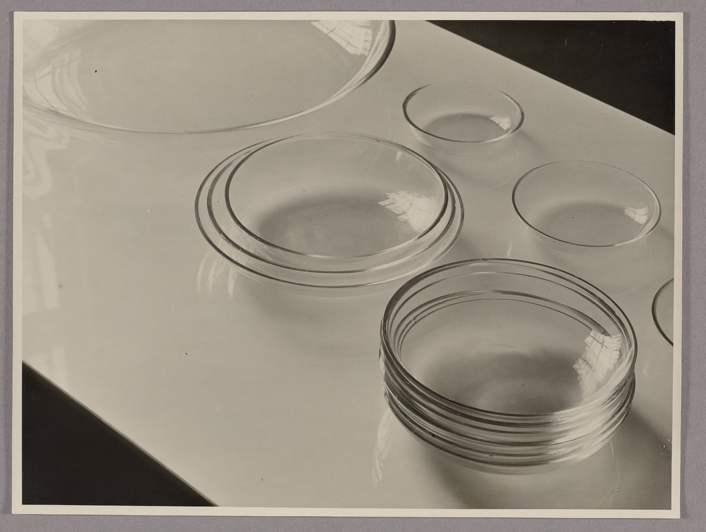 Glass dishes, Hans Finsler