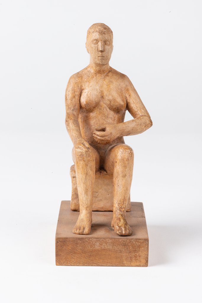 Sitting woman (on wooden pedestal), Hans Mettel